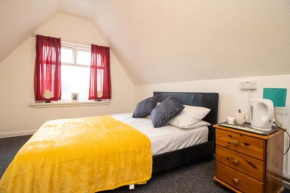 Pebbles guest house quad room 10
